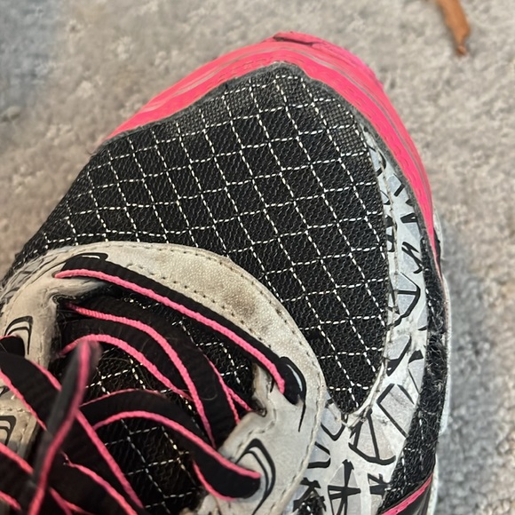 ASICS Cumulus 15 US8 - Picture 10 of 11